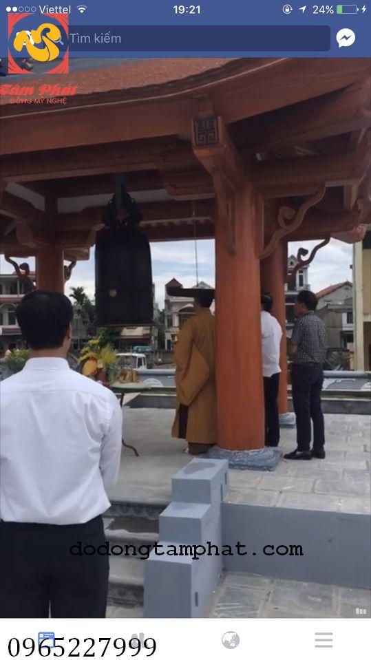 Chuông đồng Đại Hồng chung nặng 300kg, tiếng ngân vang, đúc trực tiếp tại nhà chùa