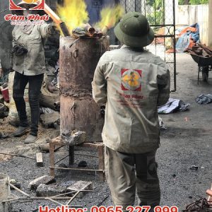 khách hàng về dự lễ đúc đồng của Tâm Phát