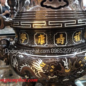 Đỉnh đồng tai mây màu sắc giả cổ, khảm 5 chữ vàng