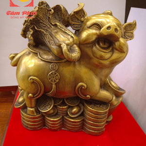 Tượng heo Phú Quý bằng đồng vàng hun xanh chiêu tài chiêu lộc