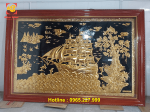Tranh Thuận Buồm Xuôi Gió bằng đồng mạ vàng 24k kích thước 3mx2m
